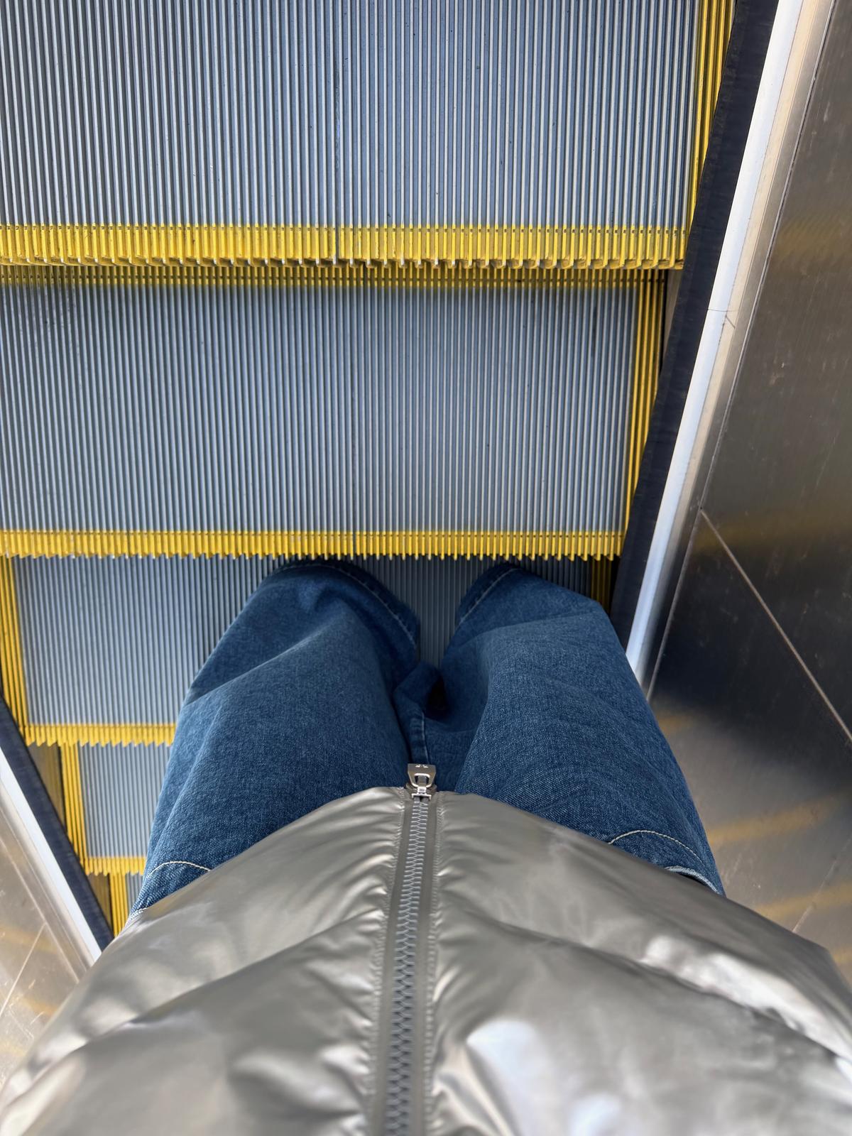 POV of JNCO Convicts and silver puffer