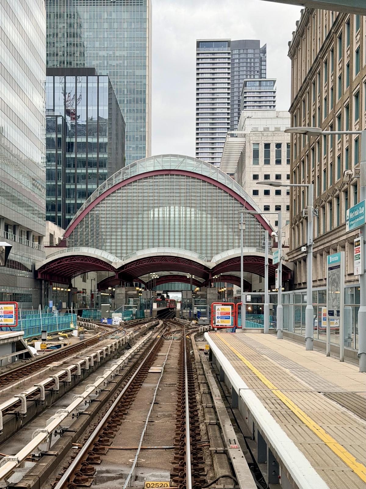 Canary Wharf DLR station