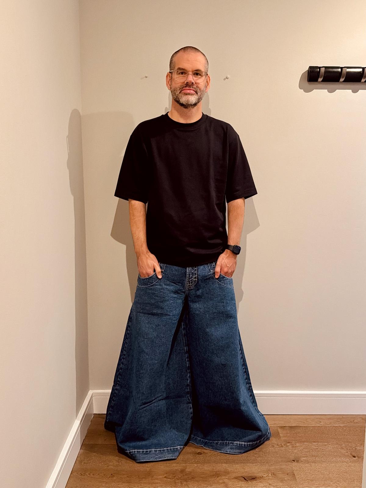 Me wearing my JNCO Convicts (from the front)