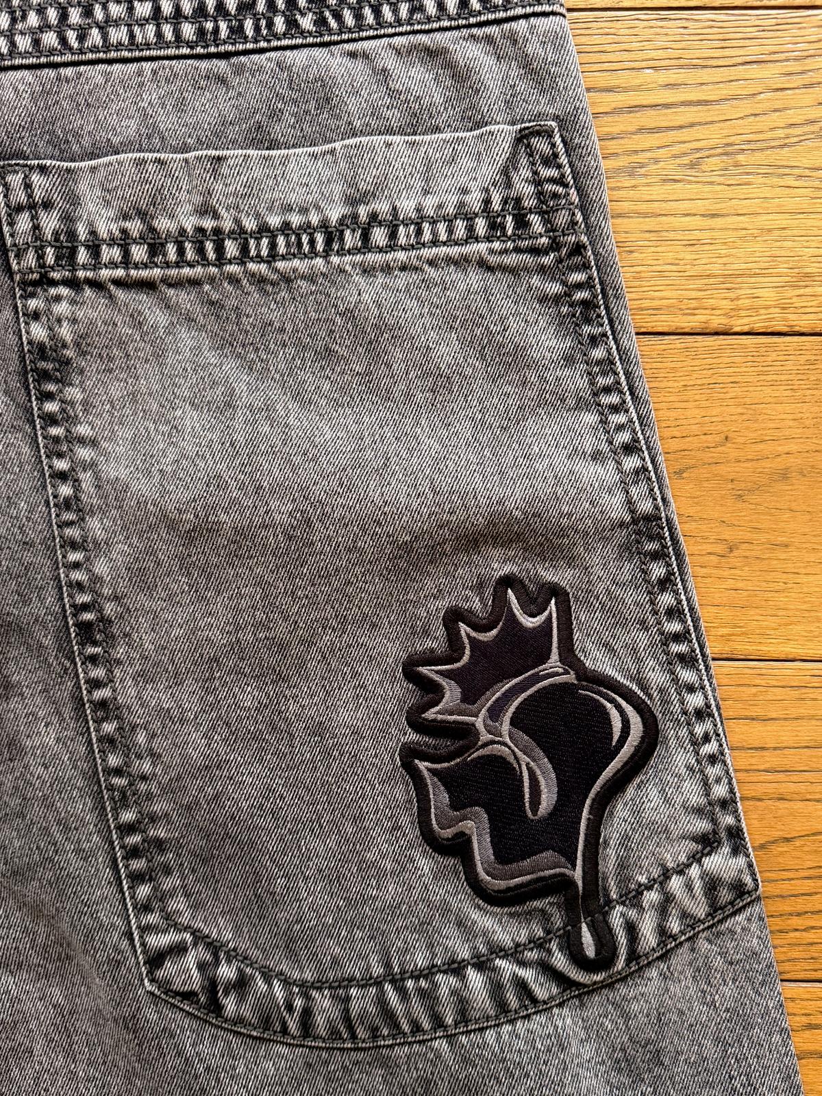 Close-up of the JNCO Jester back pocket embroidery